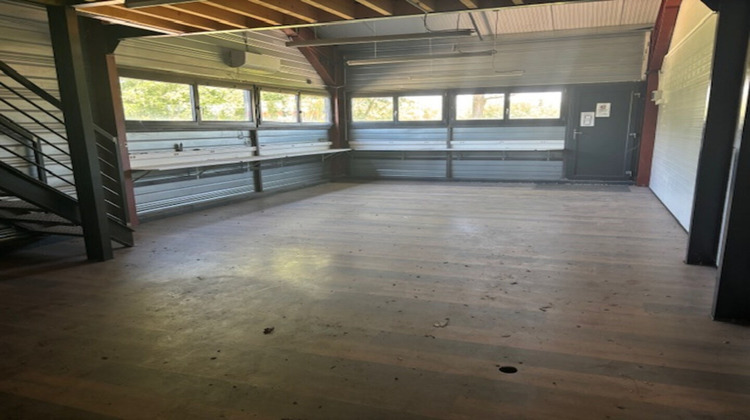 Ma-Cabane - Vente Local commercial CIVENS, 905 m²