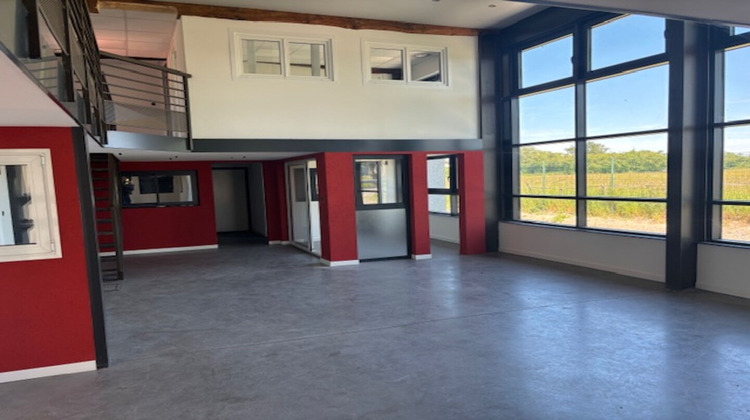 Ma-Cabane - Vente Local commercial CIVENS, 215 m²