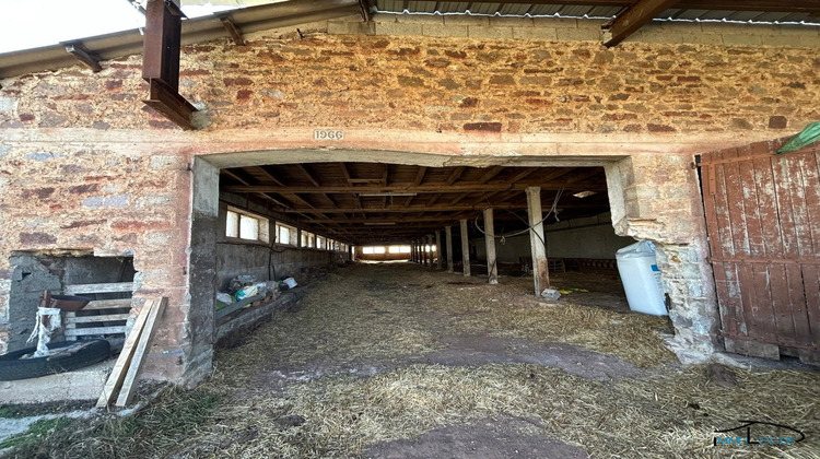 Ma-Cabane - Vente Local commercial Clairvaux-d'Aveyron, 900 m²