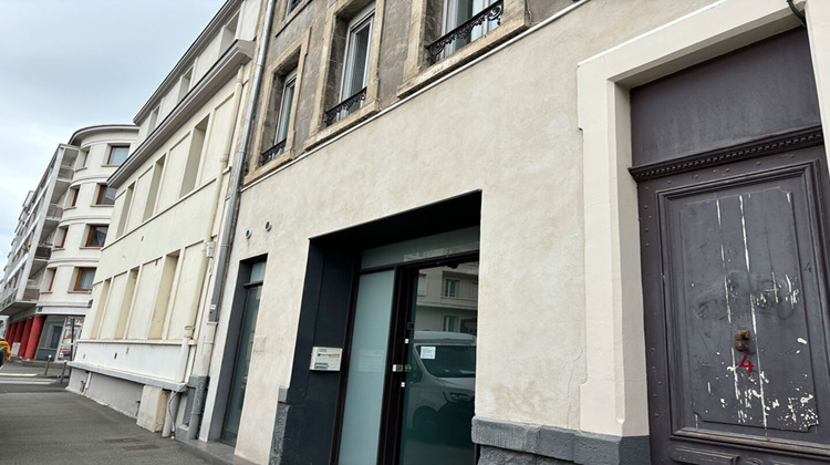 Ma-Cabane - Vente Local commercial CLERMONT-FERRAND, 99 m²