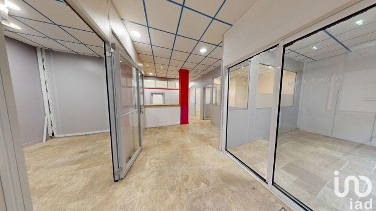 Ma-Cabane - Vente Local commercial Clermont-Ferrand, 90 m²