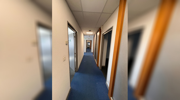 Ma-Cabane - Vente Local commercial CLERMONT-FERRAND, 335 m²