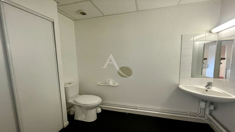 Ma-Cabane - Vente Local commercial CLERMONT-FERRAND, 73 m²