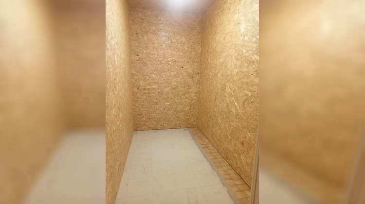 Ma-Cabane - Vente Local commercial Clermont-Ferrand, 254 m²