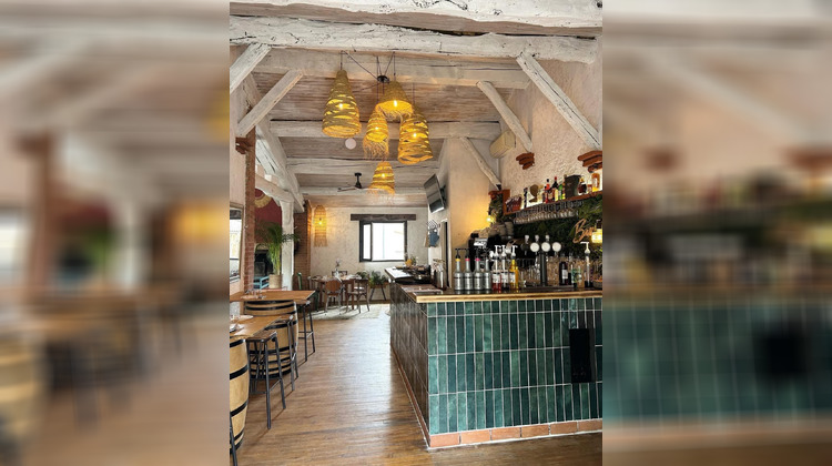 Ma-Cabane - Vente Local commercial Clermont-le-Fort, 156 m²