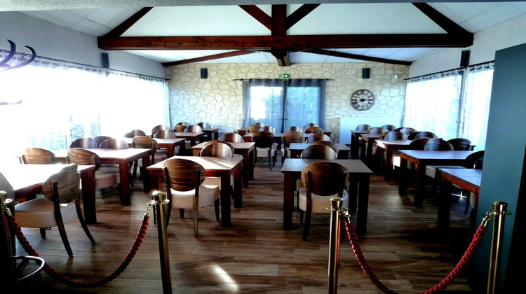 Ma-Cabane - Vente Local commercial CONDE EN BRIE, 387 m²