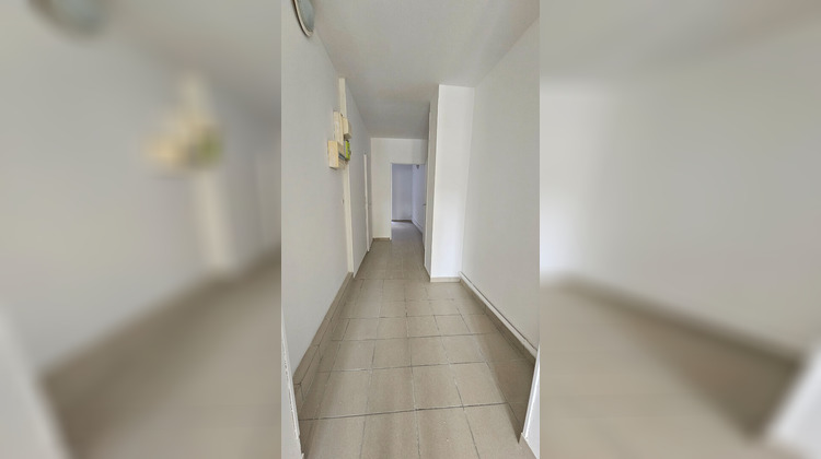 Ma-Cabane - Vente Local commercial CONFLANS-SAINTE-HONORINE, 32 m²