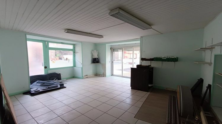 Ma-Cabane - Vente Local commercial Confolens, 30 m²