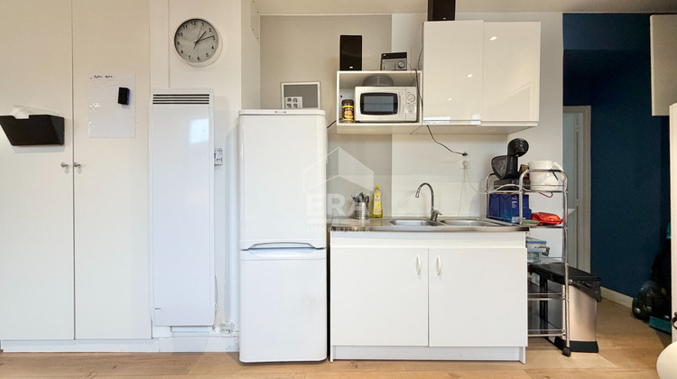 Ma-Cabane - Vente Local commercial CORBEIL-ESSONNES, 61 m²