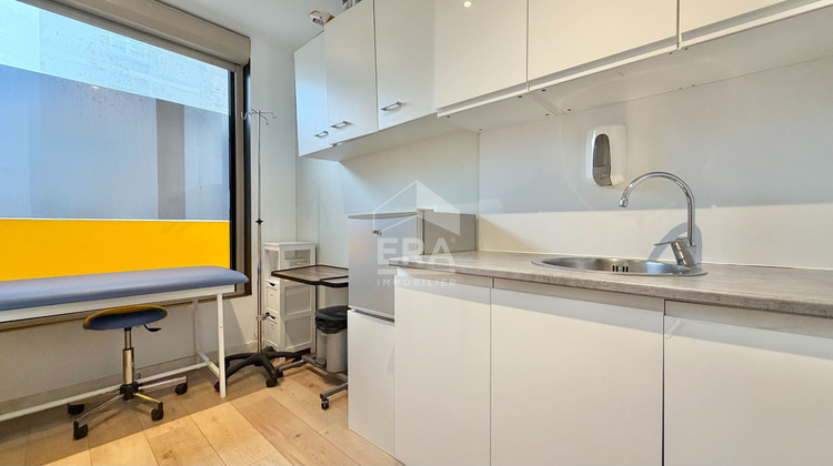 Ma-Cabane - Vente Local commercial CORBEIL-ESSONNES, 61 m²