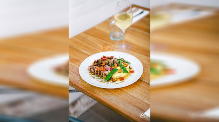 Ma-Cabane - Vente Local commercial Cornebarrieu, 110 m²