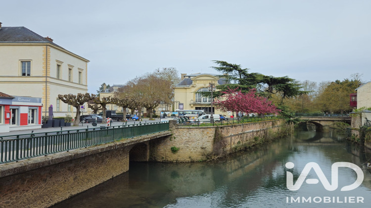 Ma-Cabane - Vente Local commercial Coulommiers, 161 m²