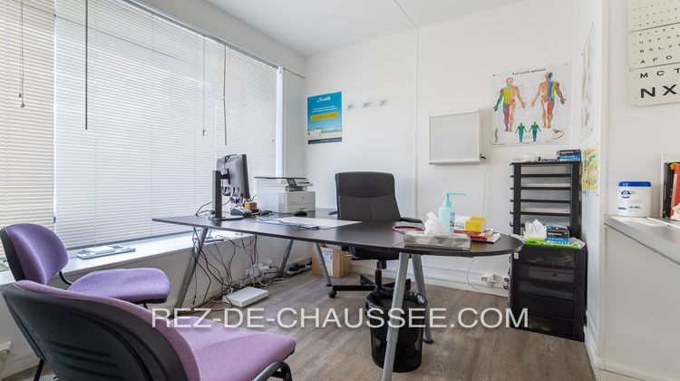 Ma-Cabane - Vente Local commercial COURBEVOIE, 24 m²