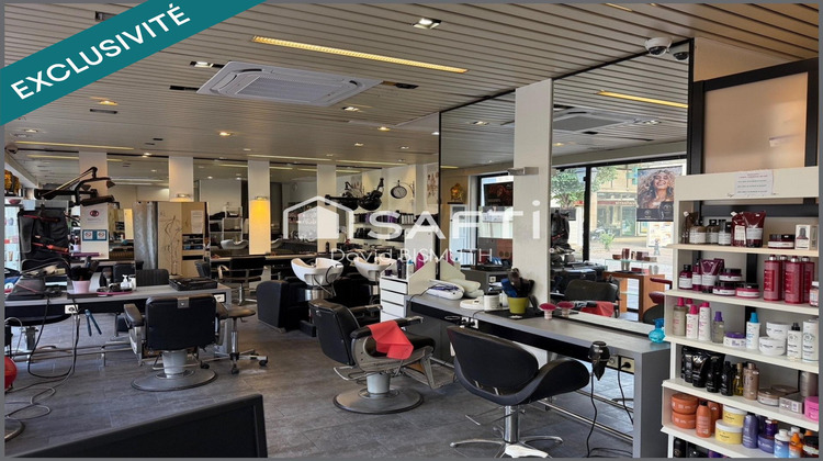 Ma-Cabane - Vente Local commercial Courbevoie, 50 m²