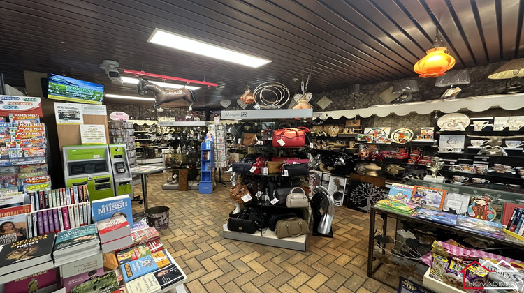 Ma-Cabane - Vente Local commercial Courcelles-Chaussy, 300 m²