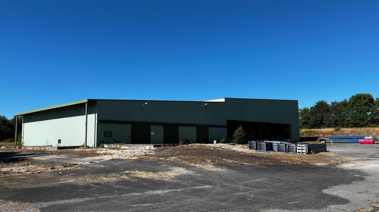 Ma-Cabane - Vente Local commercial Courcome, 1500 m²