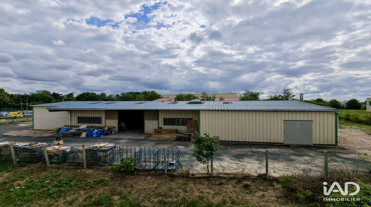 Ma-Cabane - Vente Local commercial Courtenay, 345 m²