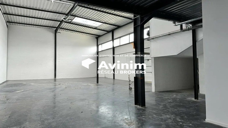 Ma-Cabane - Vente Local commercial Courtry, 179 m²