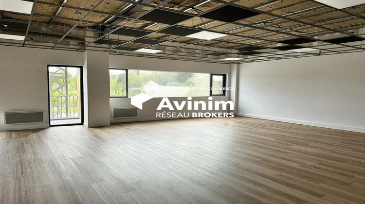 Ma-Cabane - Vente Local commercial Courtry, 179 m²