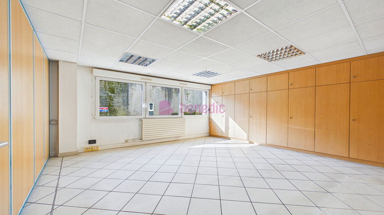 Ma-Cabane - Vente Local commercial CREUTZWALD, 99 m²