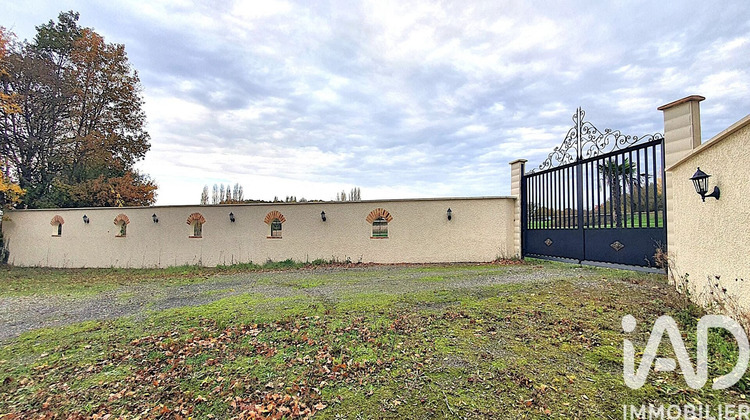 Ma-Cabane - Vente Local commercial Dammartin-en-Serve, 610 m²