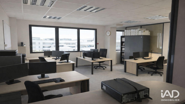 Ma-Cabane - Vente Local commercial Décines-Charpieu, 534 m²