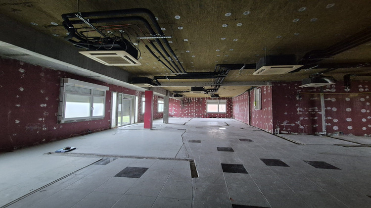 Ma-Cabane - Vente Local commercial Delle, 215 m²