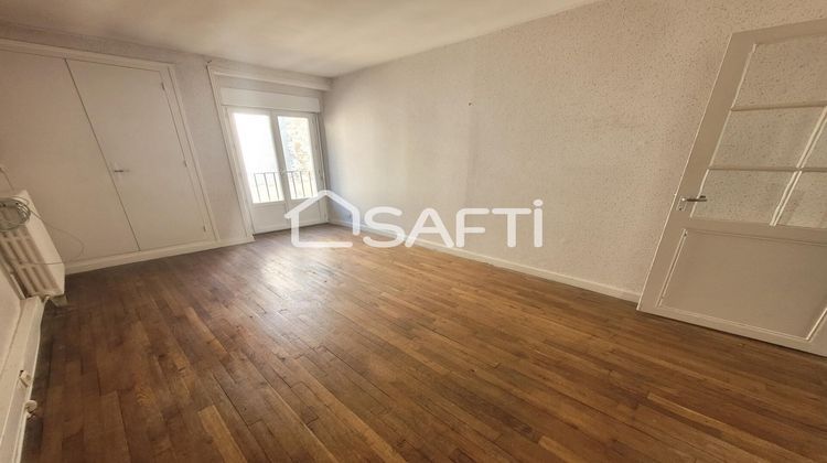 Ma-Cabane - Vente Local commercial Descartes, 120 m²