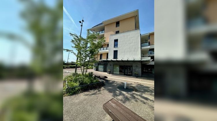 Ma-Cabane - Vente Local commercial Divonne-les-Bains, 108 m²