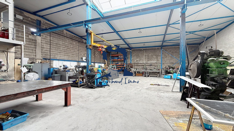 Ma-Cabane - Vente Local commercial Donchery, 947 m²