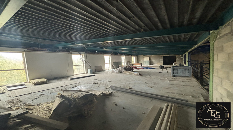 Ma-Cabane - Vente Local commercial Dourdan, 211 m²