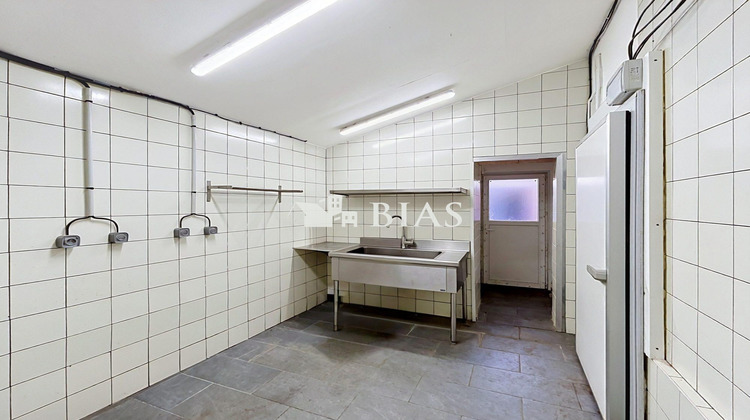 Ma-Cabane - Vente Local commercial Elbeuf, 64 m²