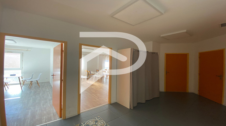 Ma-Cabane - Vente Local commercial ELNE, 197 m²