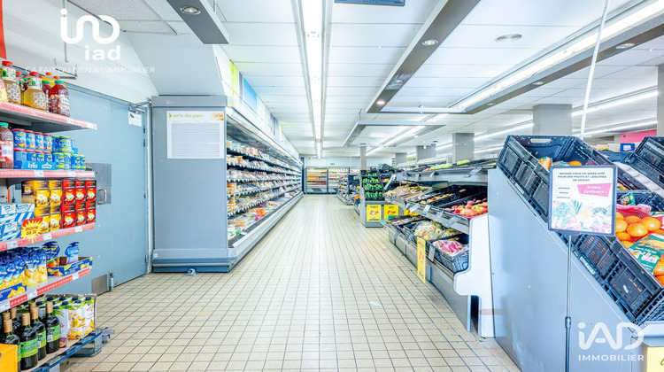 Ma-Cabane - Vente Local commercial Embrun, 1900 m²