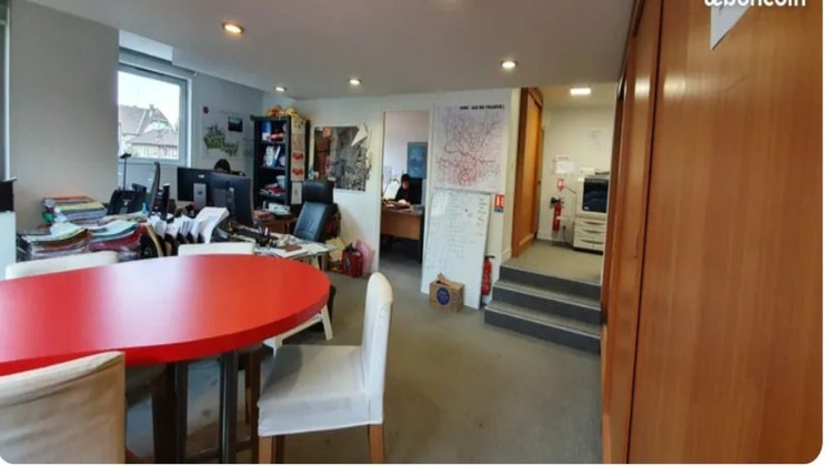 Ma-Cabane - Vente Local commercial Enghien-les-Bains, 246 m²