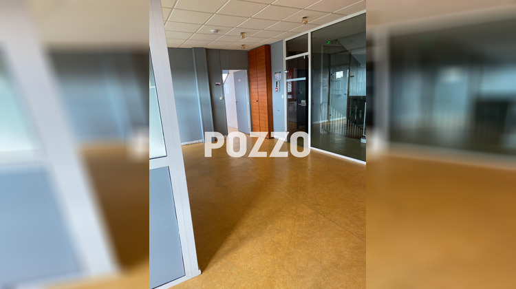 Ma-Cabane - Vente Local commercial EQUEURDREVILLE-HAINNEVILLE, 361 m²