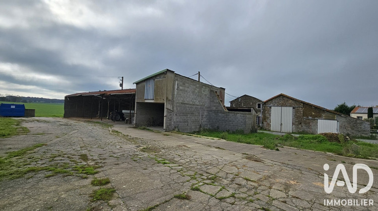 Ma-Cabane - Vente Local commercial Essarts-en-Bocage, 3530 m²