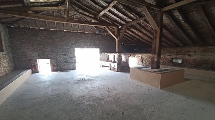 Ma-Cabane - Vente Local commercial Esse, 390 m²