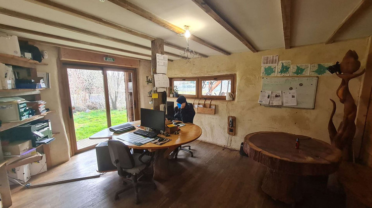 Ma-Cabane - Vente Local commercial Favars, 110 m²