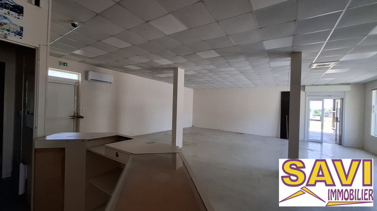 Ma-Cabane - Vente Local commercial Ferrières-en-Gâtinais, 200 m²