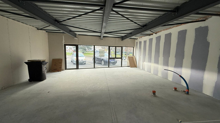 Ma-Cabane - Vente Local commercial Firminy, 82 m²