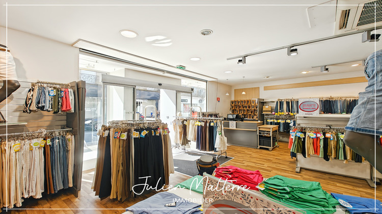 Ma-Cabane - Vente Local commercial FIRMINY, 130 m²