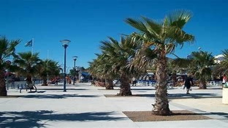 Ma-Cabane - Vente Local commercial Fleury, 170 m²