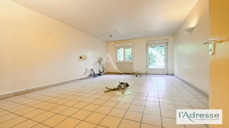 Ma-Cabane - Vente Local commercial FLEURY-SUR-ANDELLE, 180 m²