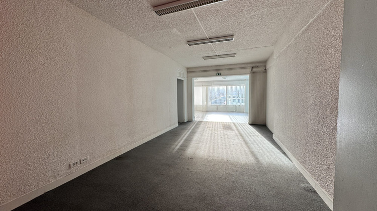 Ma-Cabane - Vente Local commercial Floirac, 210 m²