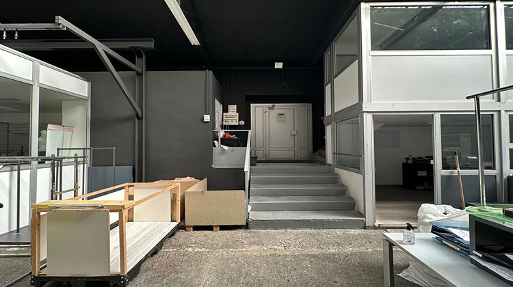 Ma-Cabane - Vente Local commercial FONTAINES-SUR-SAONE, 1750 m²