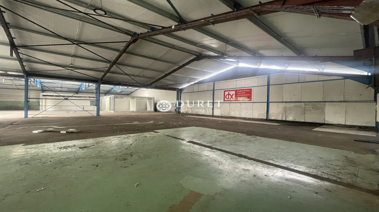 Ma-Cabane - Vente Local commercial Fontenay-le-Comte, 1400 m²