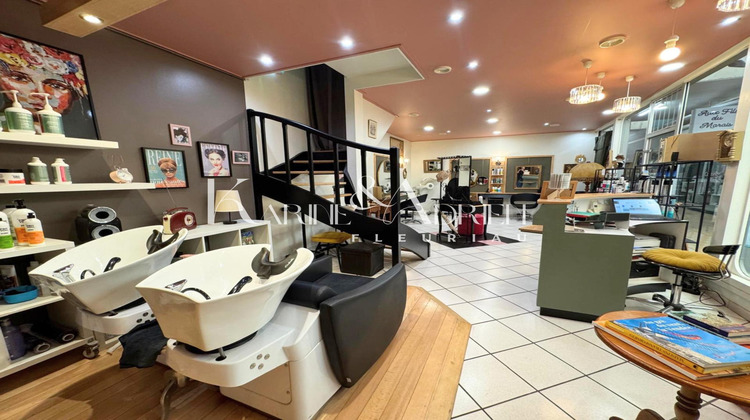 Ma-Cabane - Vente Local commercial Fontenay-le-Comte, 56 m²