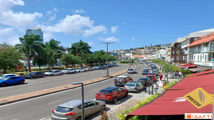 Ma-Cabane - Vente Local commercial Fort-de-France, 380 m²