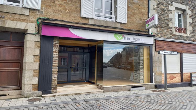 Ma-Cabane - Vente Local commercial FOUGERES, 49 m²